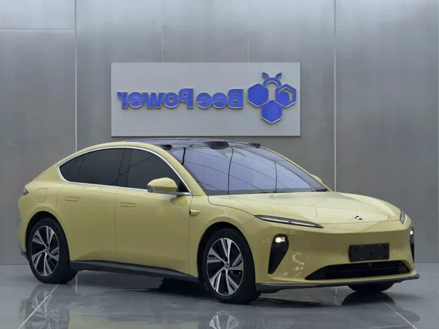 Nio ET5 — Фото автомобиля 7