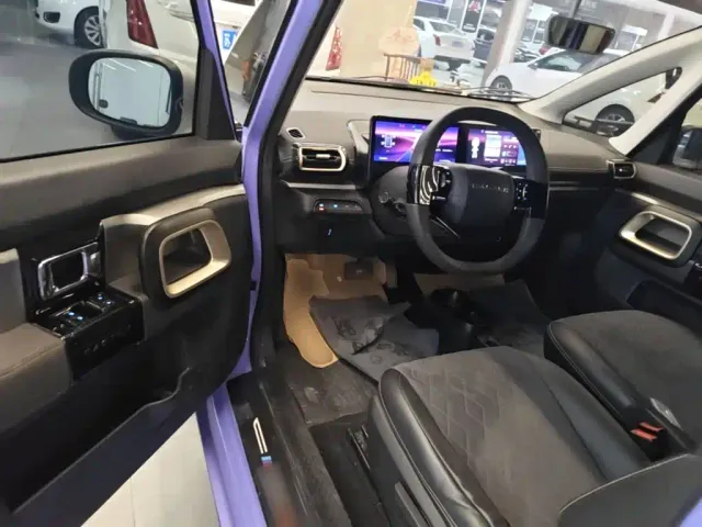 Baojun KiWi EV — Фото автомобиля 15