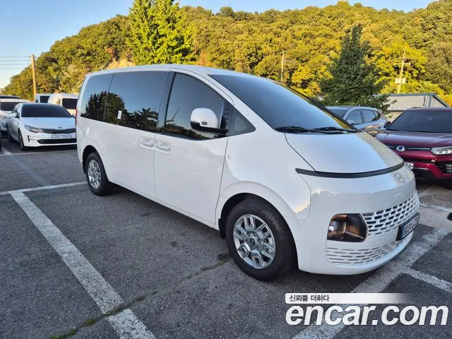 Hyundai Staria — Фото автомобиля 3