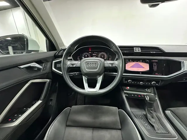 Audi Q3 — Фото автомобиля 13
