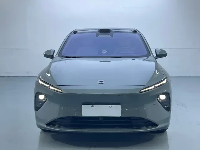 Nio ET7 — Фото автомобиля 2