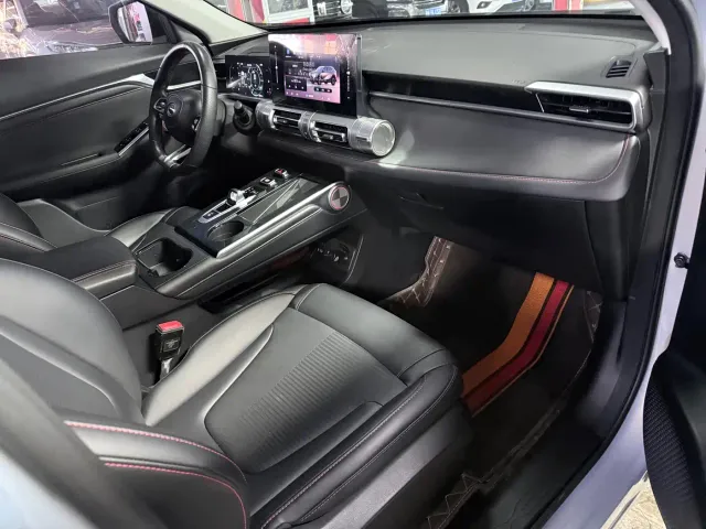 GAC Trumpchi Yingku 2022 1.5T Supernova Edition — Фото автомобиля 21