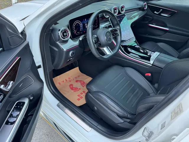 Mercedes-Benz C-Class — Фото автомобиля 10