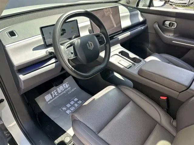 Leapmotor C10 — Фото автомобиля 10