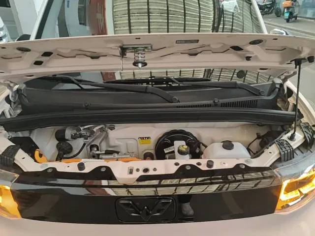 Wuling Hongguang Mini EV — Фото автомобиля 19