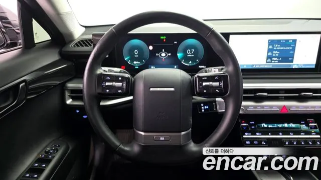 Hyundai Grandeur Grandeur (GN7) 2.5 Бензин 2WD — Фото автомобиля 13