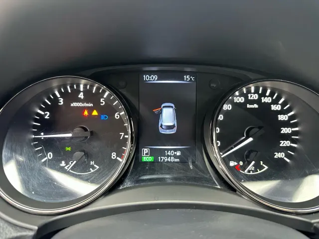 Nissan X-Trail — Фото автомобиля 13