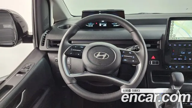 Hyundai Staria — Фото автомобиля 12