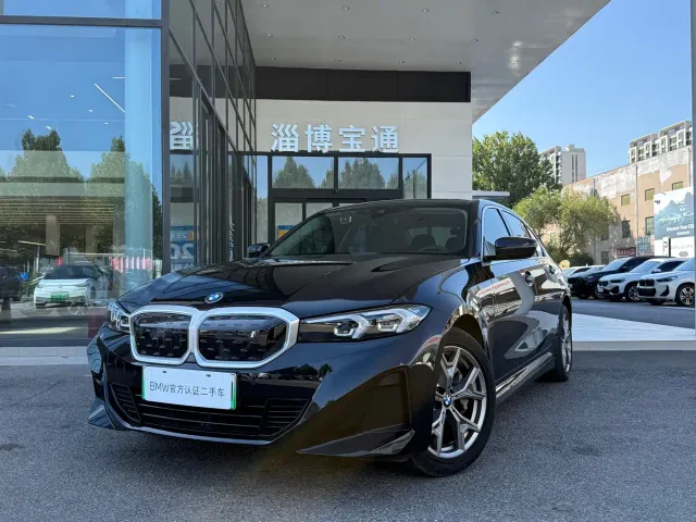 BMW i3 — Фото автомобиля 4