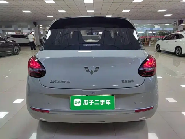 Wuling Bingo — Фото автомобиля 5