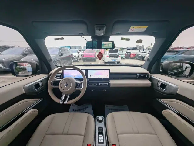 Baojun Yep — Фото автомобиля 13
