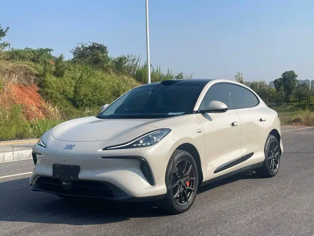 Фотография автомобиля — IM Motors LS6