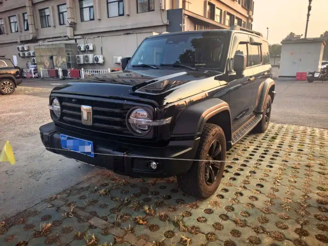 Фотография автомобиля — Tank 300