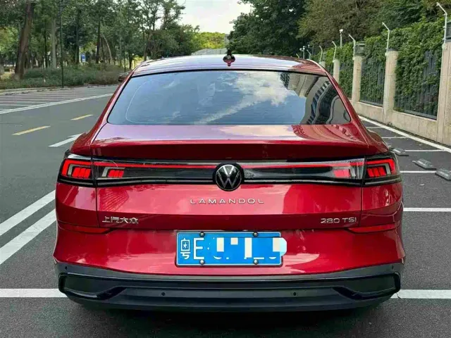Volkswagen Lamando — Фото автомобиля 5