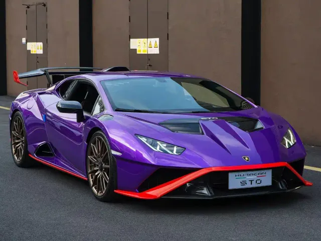 Фотография автомобиля — Lamborghini Huracan