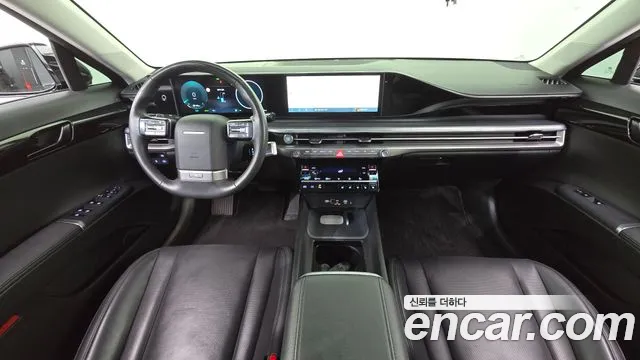 Hyundai Grandeur GN7 — Фото автомобиля 10