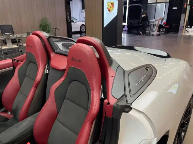 Porsche 718 — Фото автомобиля 13