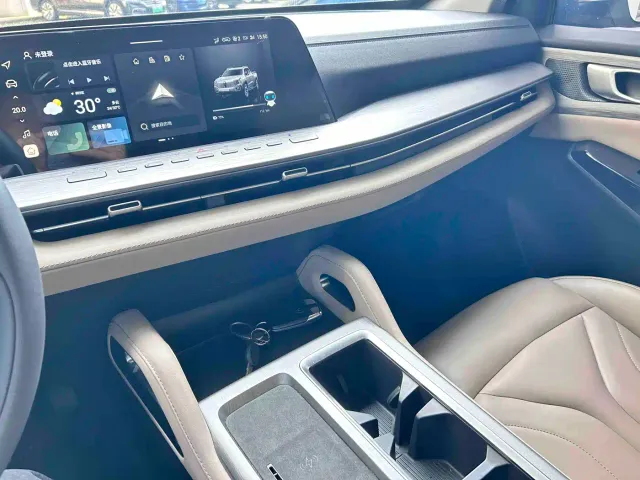 Changan Scenic RV — Фото автомобиля 18