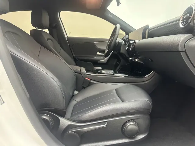 Mercedes-Benz A-Class — Фото автомобиля 21