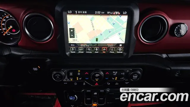 Jeep Wrangler JL — Фото автомобиля 13