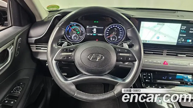 Hyundai Grandeur (New) Hybrid — Фото автомобиля 19