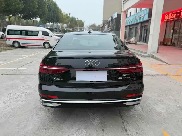 Audi A6L — Фото автомобиля 8
