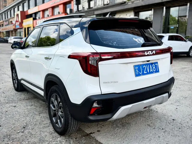 Kia Seltos — Фото автомобиля 4