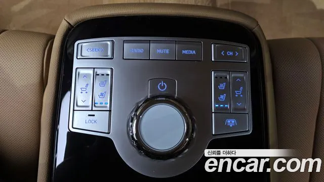 Genesis G80 RG3 — Фото автомобиля 30