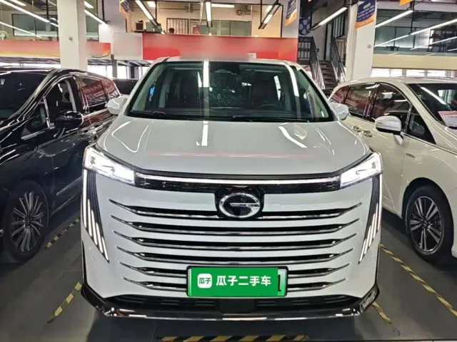 GAC Trumpchi E9 — Фото автомобиля 2