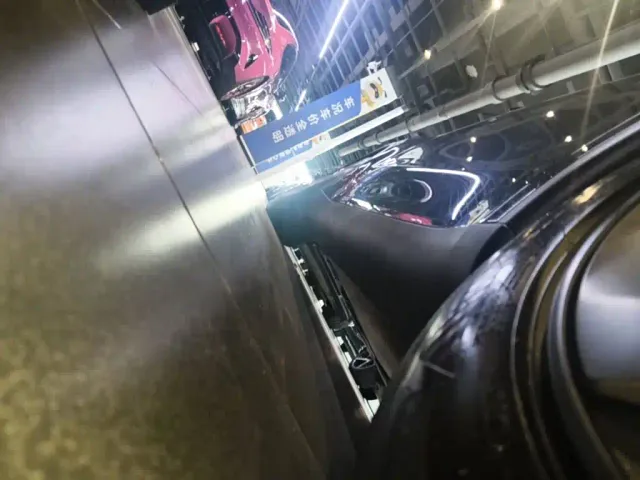 Tesla Model Y — Фото автомобиля 20