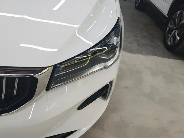 Geely Emgrand — Фото автомобиля 5
