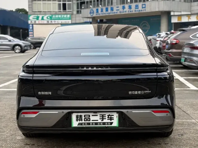 Geely Galaxy Galaxy Xingyao 8 — Фото автомобиля 7