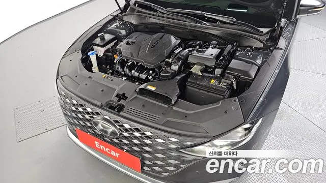 Hyundai Grandeur Новый Grandeur IG — Фото автомобиля 6