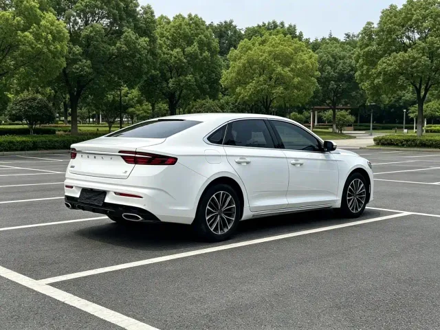 Geely Xingrui — Фото автомобиля 5