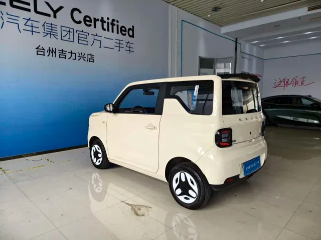 Geely Panda — Фото автомобиля 7