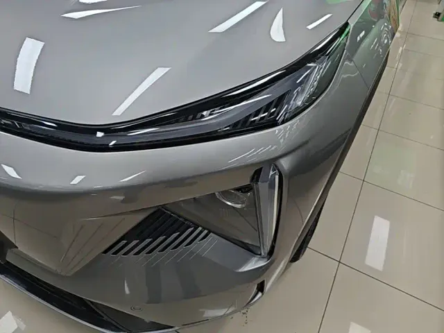 Geely Galaxy L7 — Фото автомобиля 23