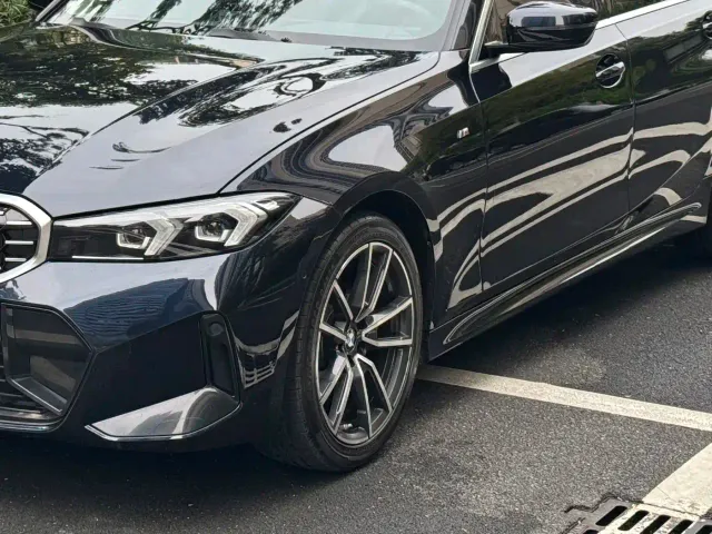 BMW 3 Series — Фото автомобиля 8