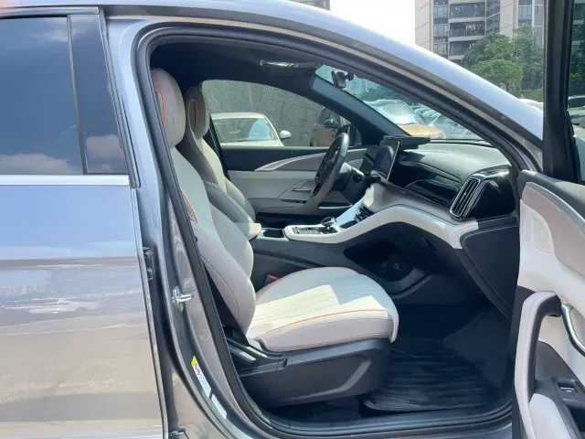 BYD Song Pro — Фото автомобиля 15