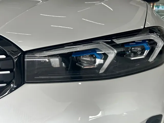 BMW 3 Series — Фото автомобиля 4