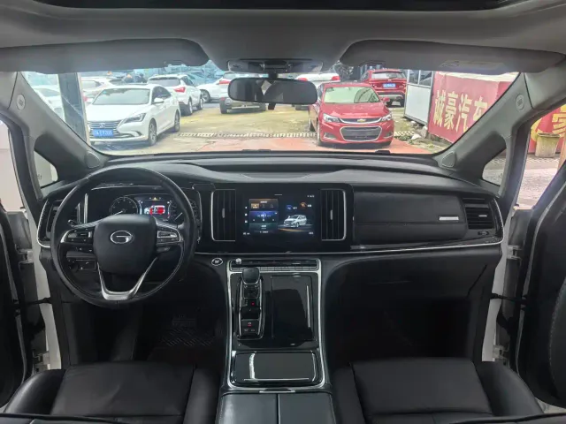 GAC Trumpchi M8 — Фото автомобиля 10