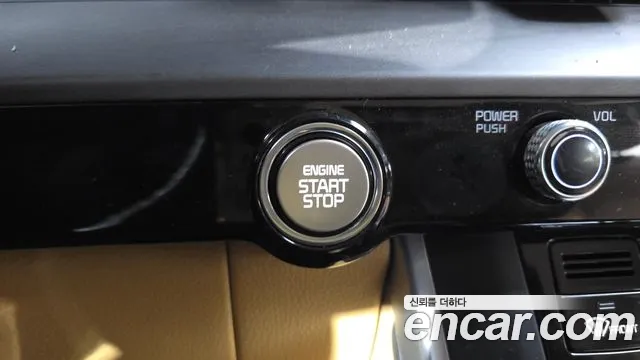Kia Canival Carnival 4 поколение 9 мест Prestige — Фото автомобиля 30