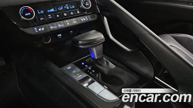 Hyundai Avante — Фото автомобиля 12
