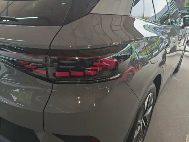 Volkswagen ID.4 Crozz — Фото автомобиля 7