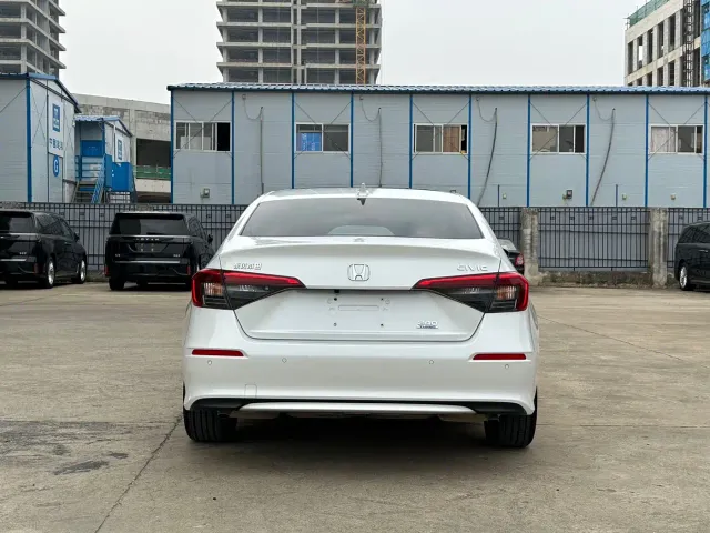 Honda Civic — Фото автомобиля 4