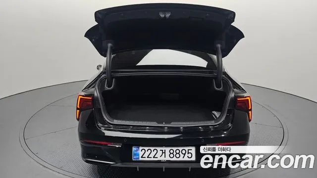 Kia K5 Новый K5 3 поколение 2.0 LPi(Для проката) — Фото автомобиля 20