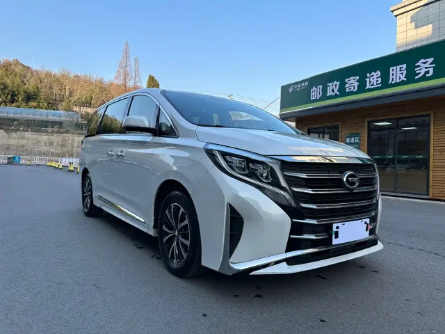 GAC Trumpchi M8 — Фото автомобиля 3