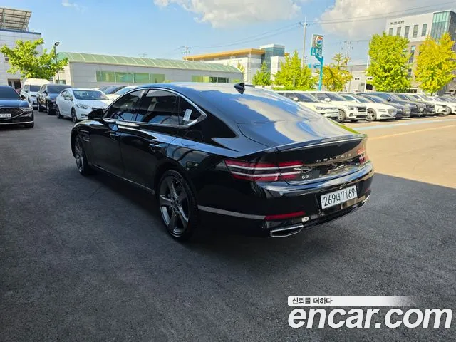 Genesis G80 RG3 — Фото автомобиля 4