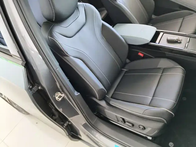 Volkswagen ID.4 X — Фото автомобиля 24