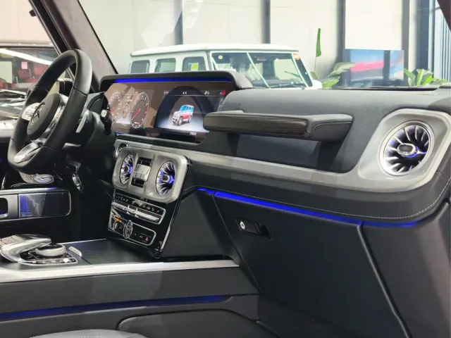 Mercedes-Benz G-Class — Фото автомобиля 6
