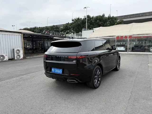 Land Rover Range Rover Sport — Фото автомобиля 13